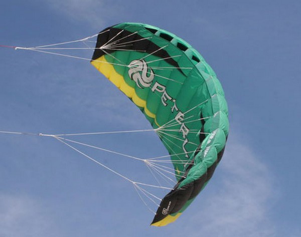 Peter Lynn Impulse 2.0 compl�te avec barre de contr�le