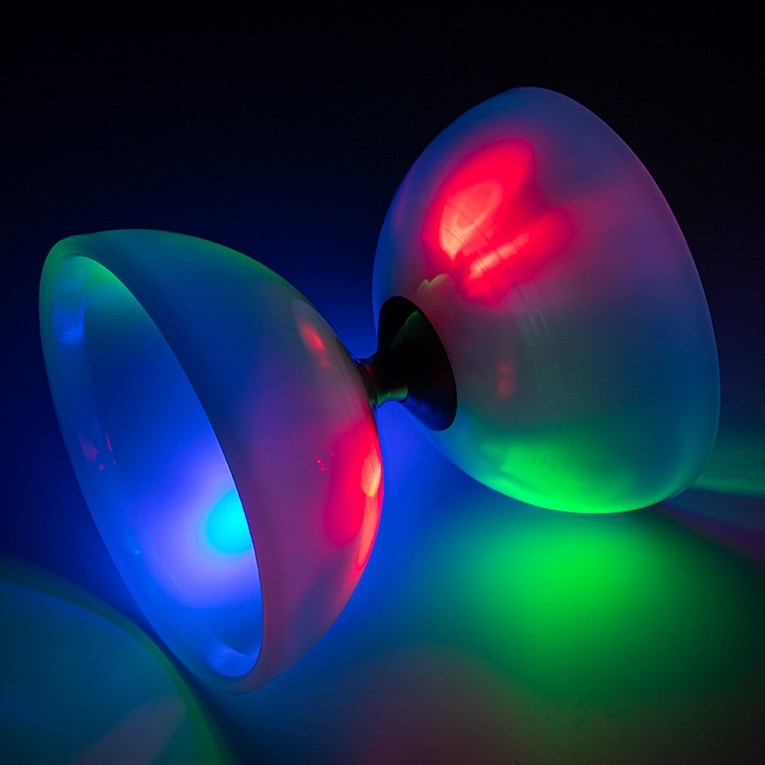 Diabolo lumineux Big Top simple roulement Diabolo lumineux Big Top simple roulement