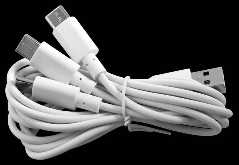 Câble USB-C triple pour balle lumineuses Câble USB-C triple pour balle lumineuses