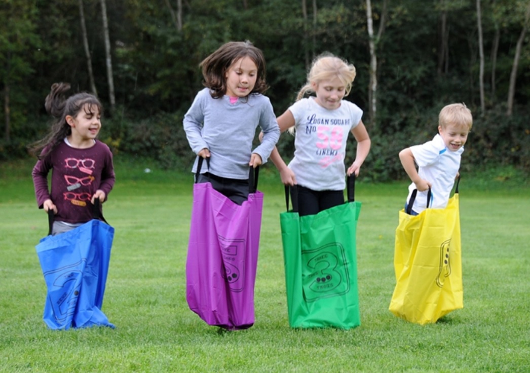 Numbered skipping bag